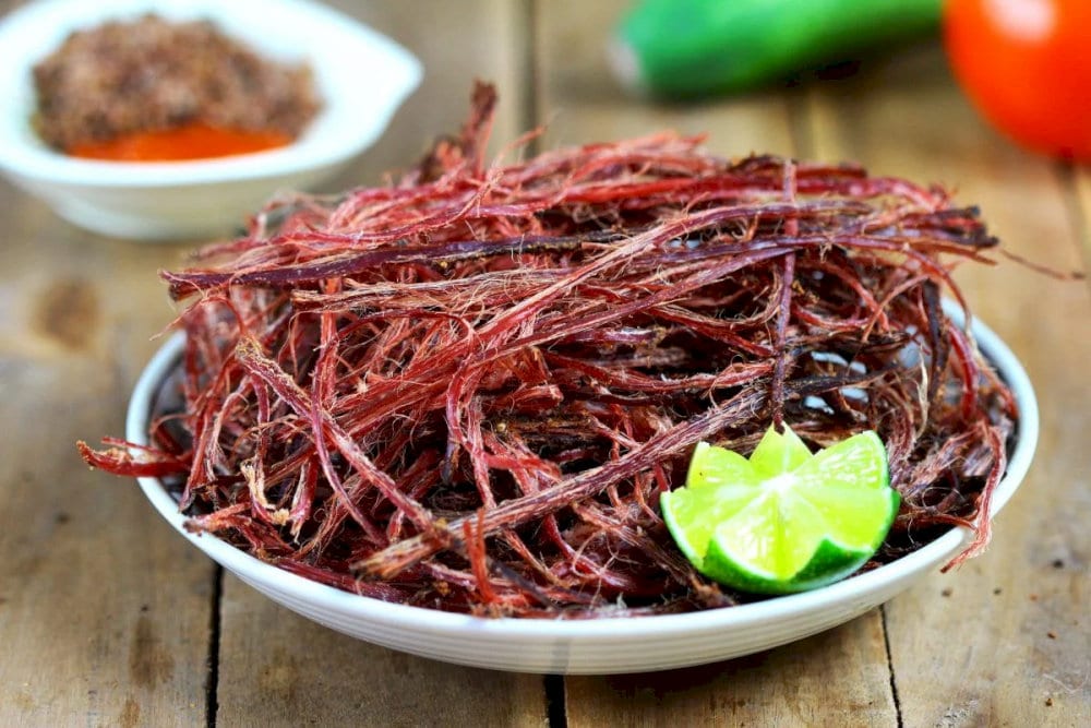 Smoked buffalo jerky has a chewy texture and carries a deep, smoky aroma infused with native seasonings